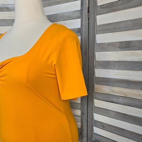 Women's Slim Fit Cinched Short Sleeve Sweetheart Neck Top | Ava & Viv | 2X - Picture 6 of 12